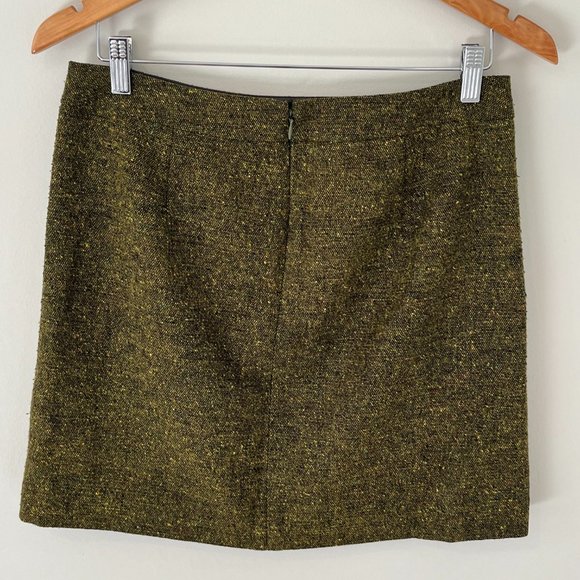 Ann Taylor LOFT Green Melange Speckled Wool-Blend Pocket Front Mini Skirt. Size - Picture 4 of 7